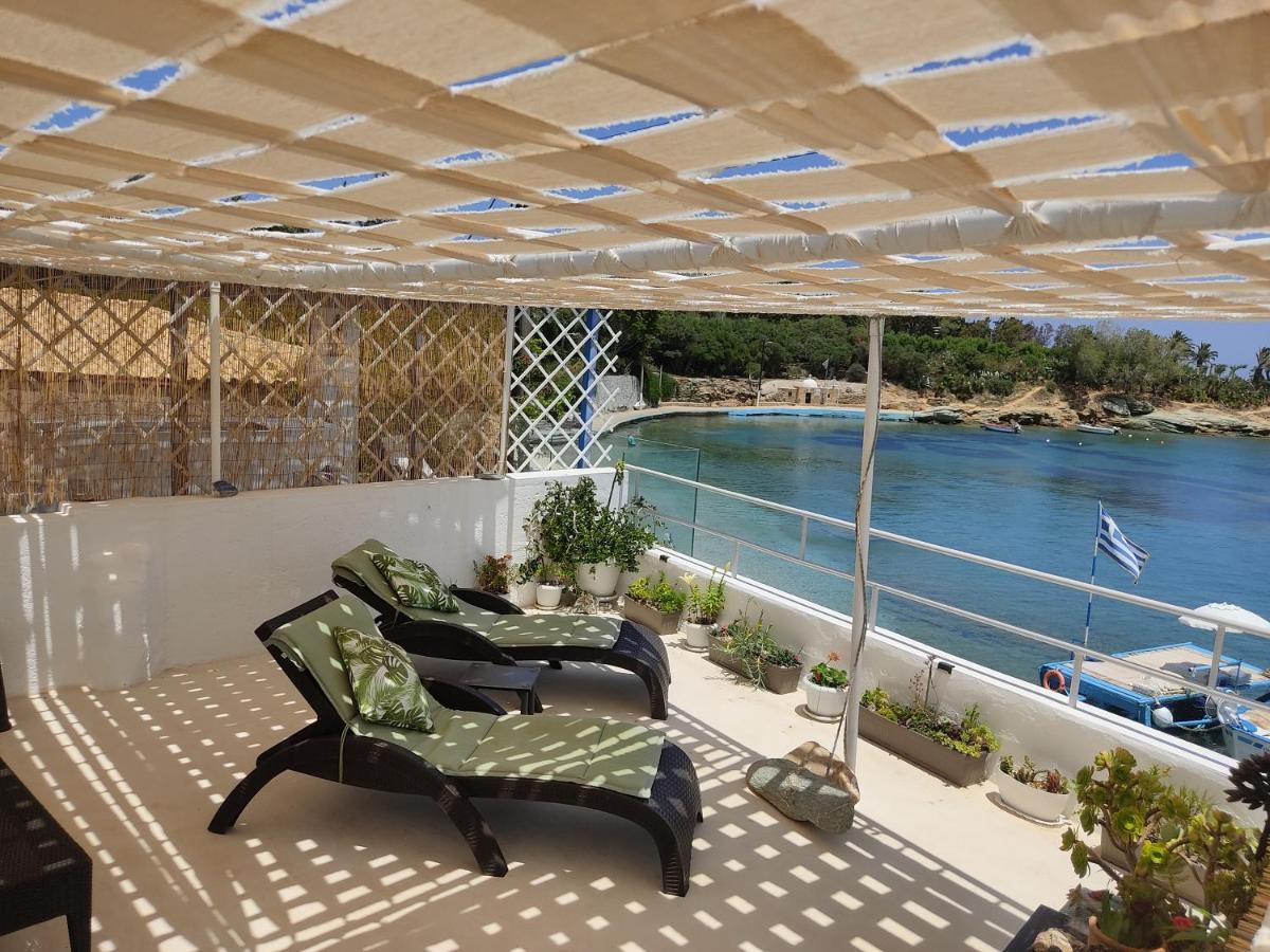Komissa΄S Beach House 阿齐亚·佩拉加 外观 照片